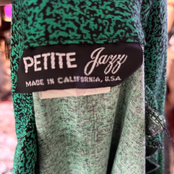 *VINTAGE 90s* Petite Jazz Belted Jumpsuit Green and Black Pattern Size 10 - Picture 3 of 3